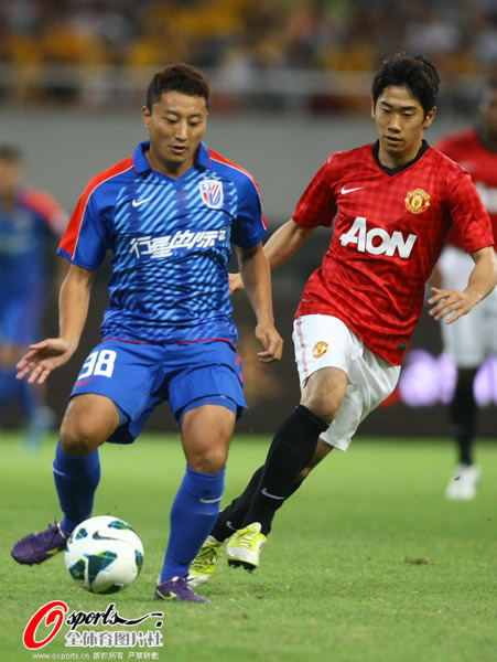 关于德罗巴在中国队比赛中出色防守,赛事规则更新引发热议!的信息 关于德罗巴在中国队比赛中出色防守,赛事规则更新引发热议!的信息